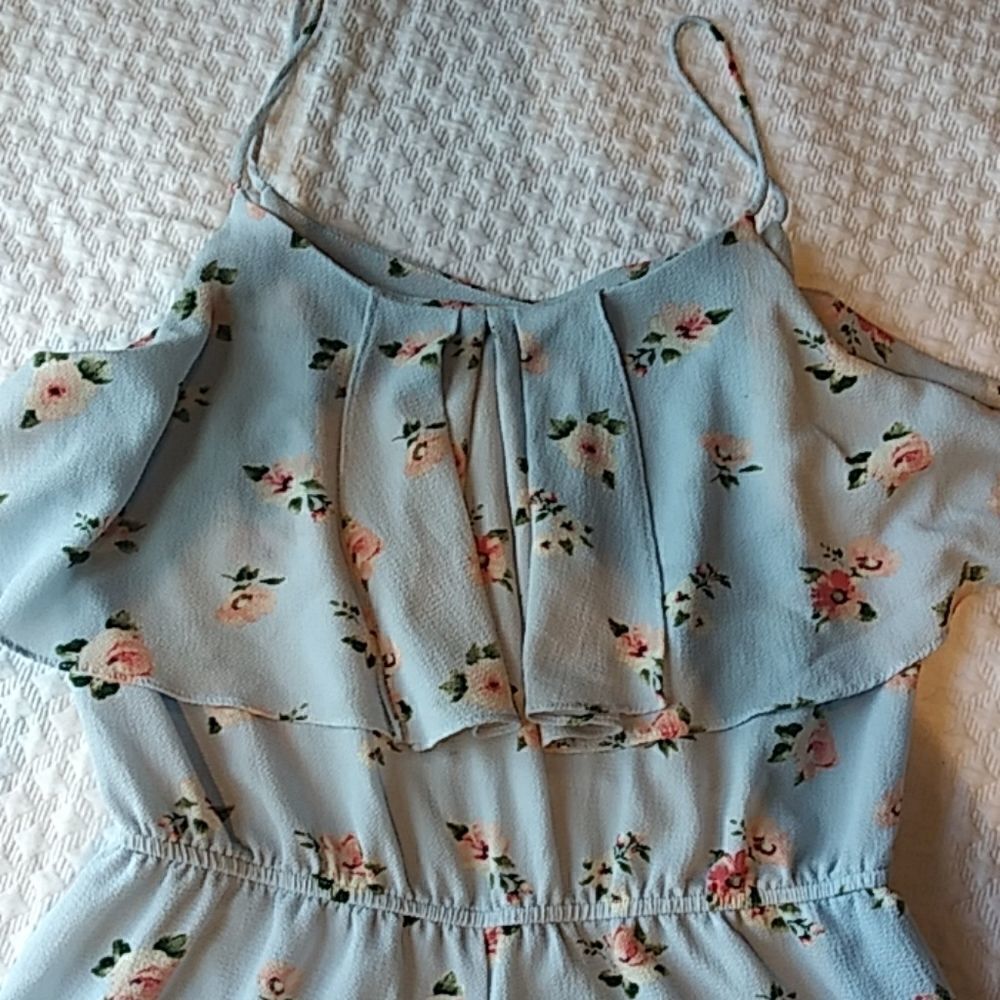 Romper - Picture 3 of 7